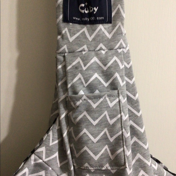 Cuby Dog/Cat Sling - Picture 2 of 2